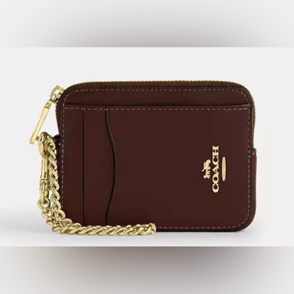 Coach zip Around Card Case Wristlet with Gold Chain
Gold/Maple